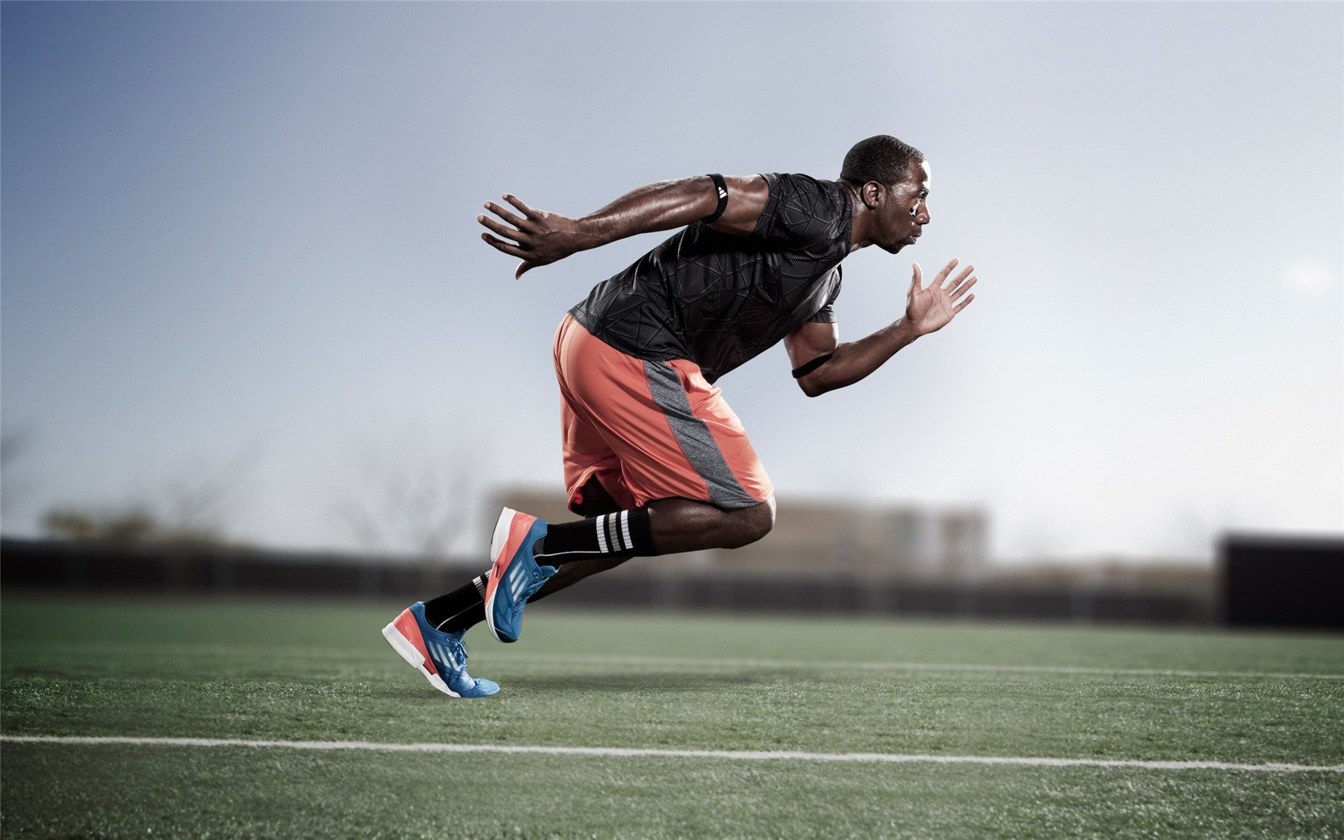 Kaiyun(中国)开云-罗梅罗状态低迷引热议热刺后防需止血，罗梅罗转会